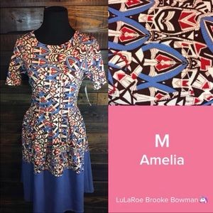 Medium LuLaRoe Amelia NWT